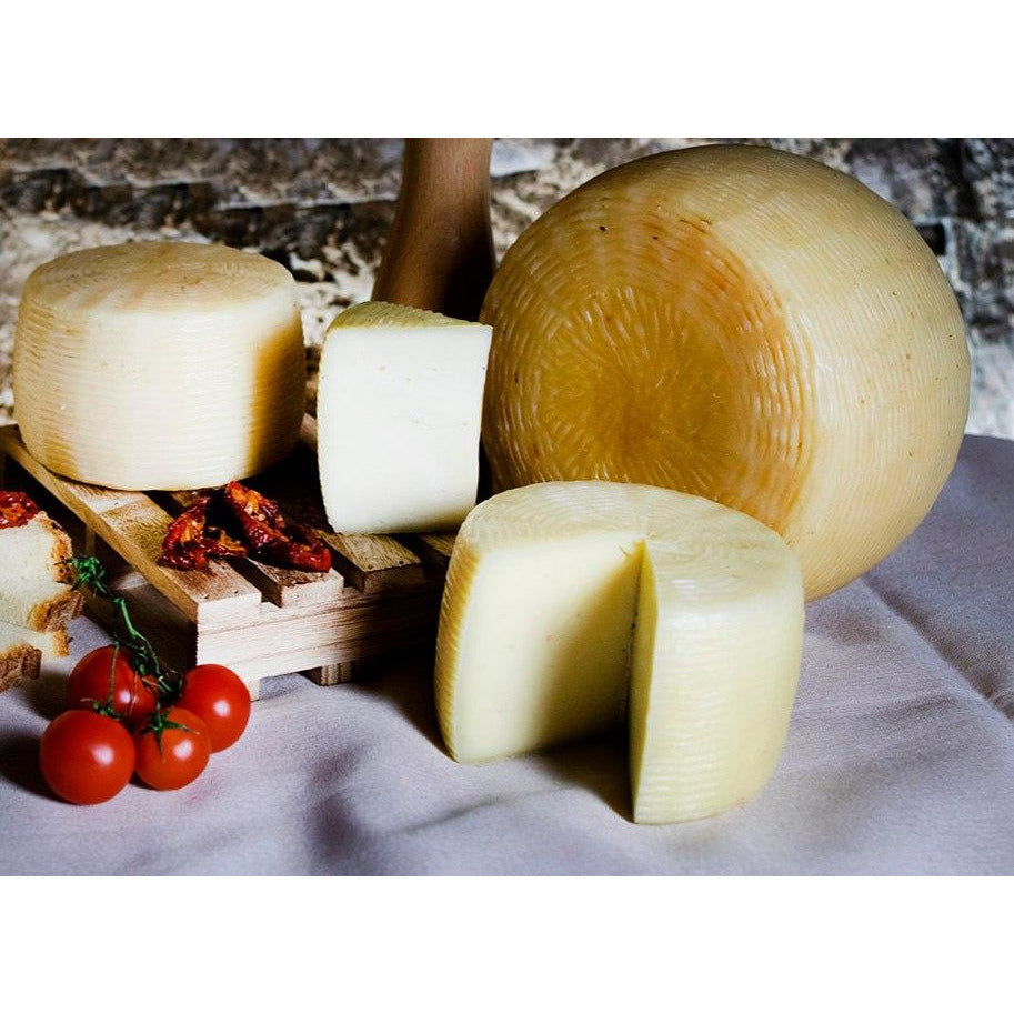 Pecorino Semiduro Casearia Crotonese Chiellino peso 350 - 400 g - Nonna Calabrese.it