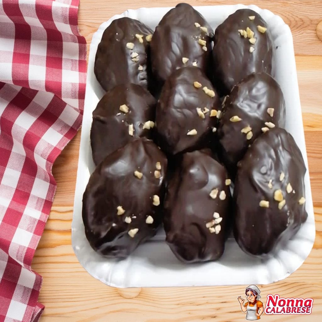 Susumelle Calabresi Ripiene Nocciola Artigianali 400 - 500 g - Nonna Calabrese.it