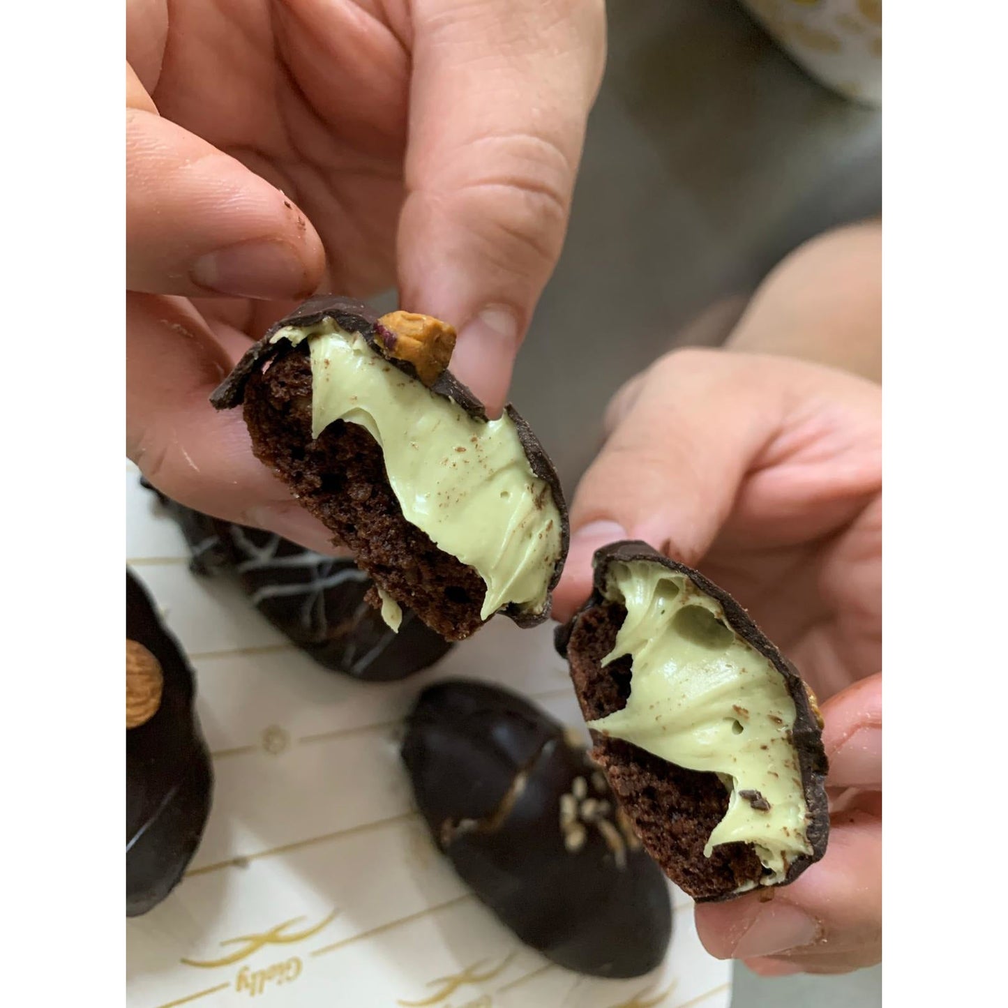Susumelle Calabresi Ripiene Pistacchio Artigianali 400 - 500 g - Nonna Calabrese.it