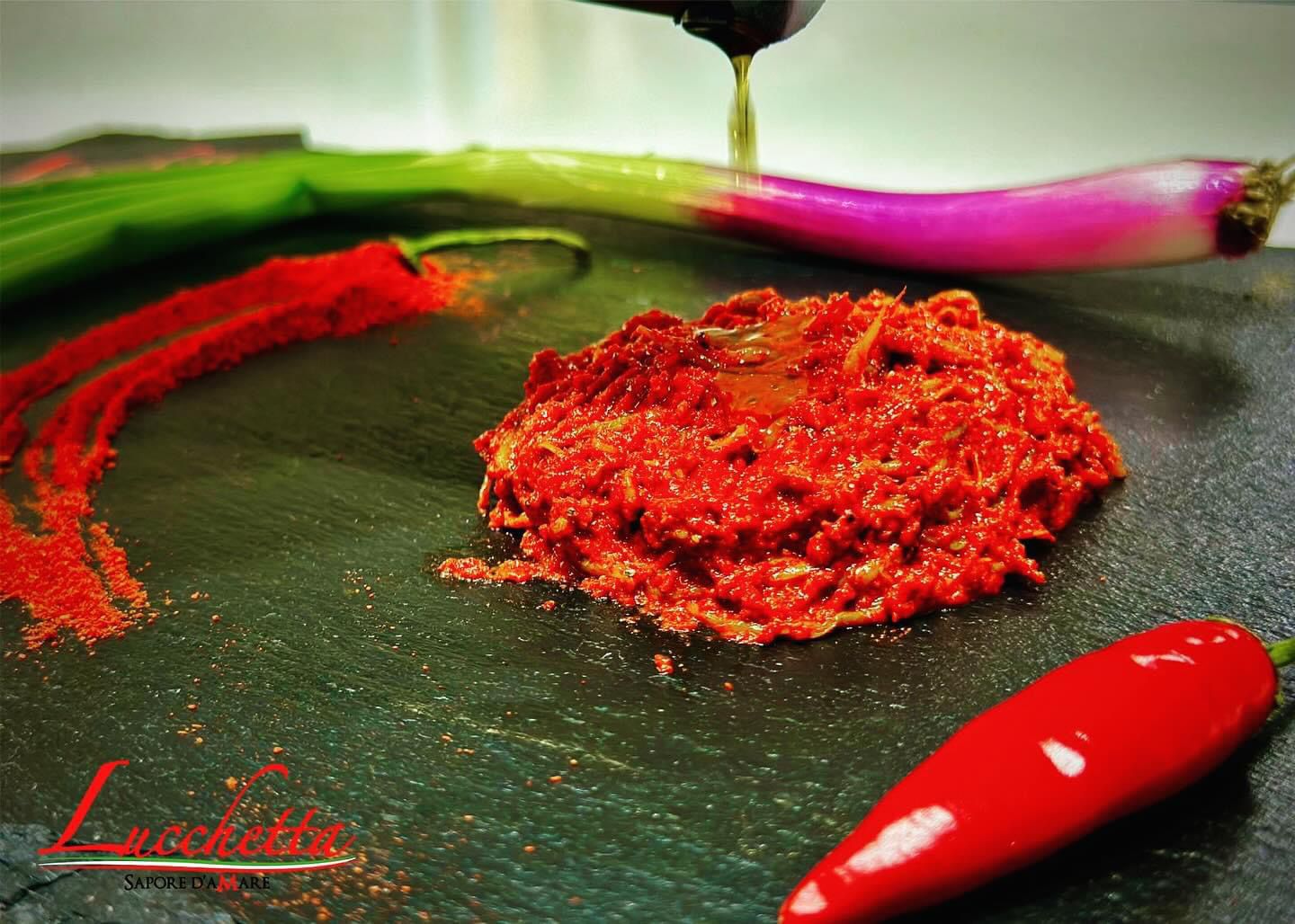 Pate’ di Sardellina PICCANTE con pomodori secchi - Conserve